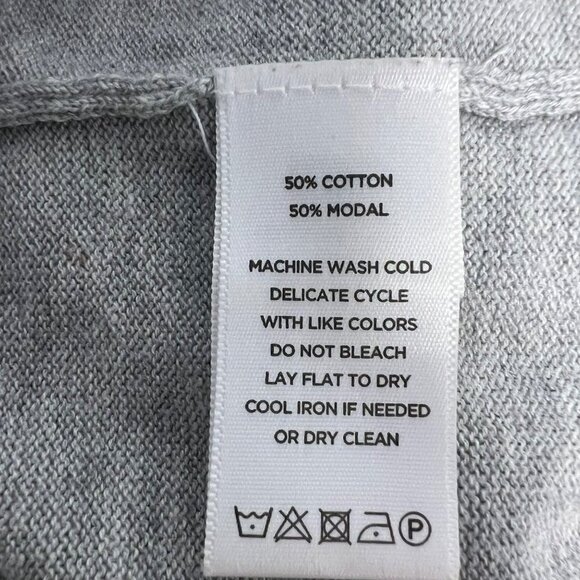 LILLA P Women’s V-Neck Gray Pullover Sweater Ruffle Cuff Size Medium - Picture 7 of 7